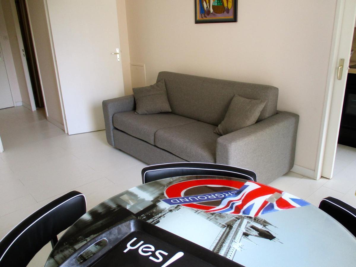 Studio Entièrement Rénové 7 Rue Du Stade Résidence L'orée De La Genette Appartement La Rochelle (Charente-Maritime)