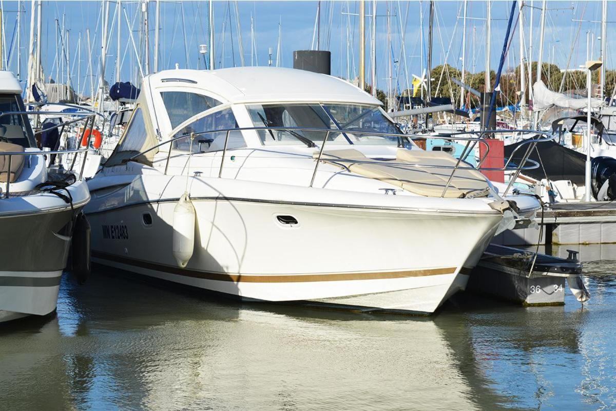 Life&boat *