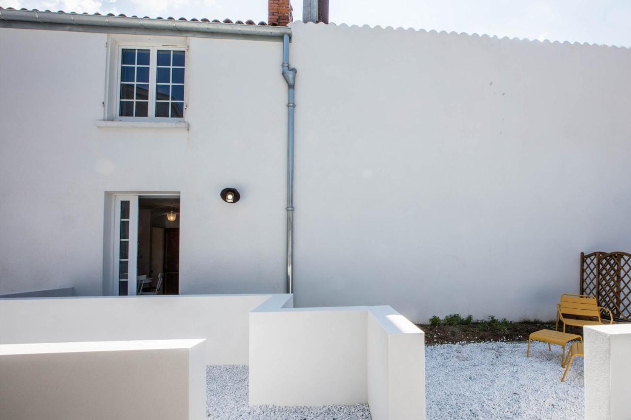 Les De Charly-le 97 La Rochelle (Charente-Maritime)