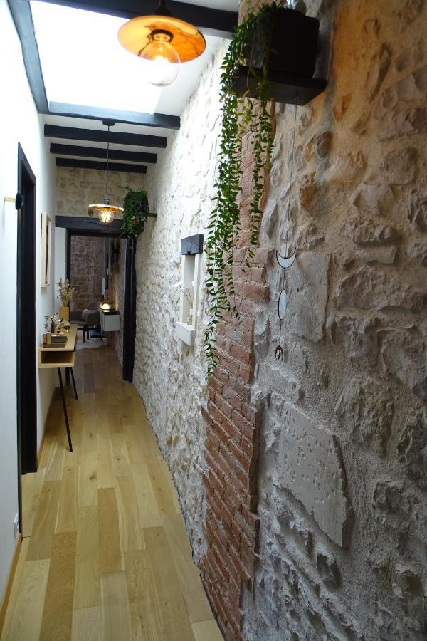 Le Saint-claude, Appt Au Coeur De