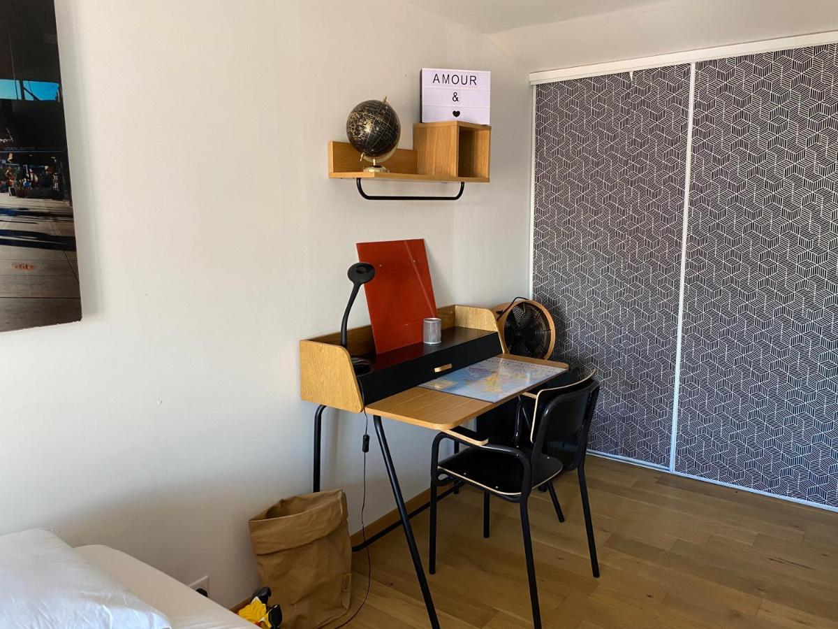 Le Saint-claude, Appt Au Coeur De Apartment