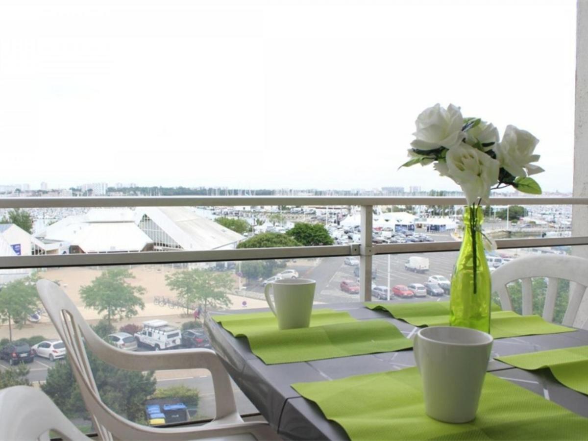 Apartment Studio Vue Port, Plage A Pied, Parking, La Rochelle - Fr-1-246-303 *