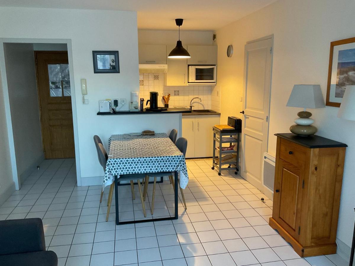 Apartment Centre Pres Du Port Avec Parking Et Wifi La Rochelle (Charente-Maritime)