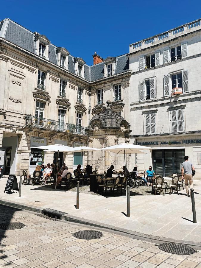 Le Patio De La Rochelle