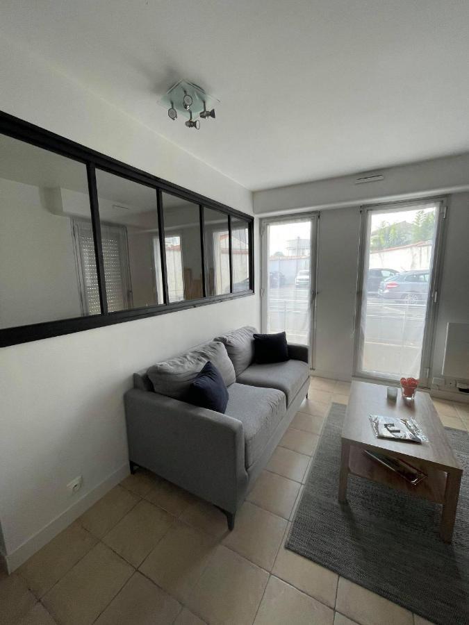 La Rochelle - Centre - Ile De Re - Parking Prive Apartment