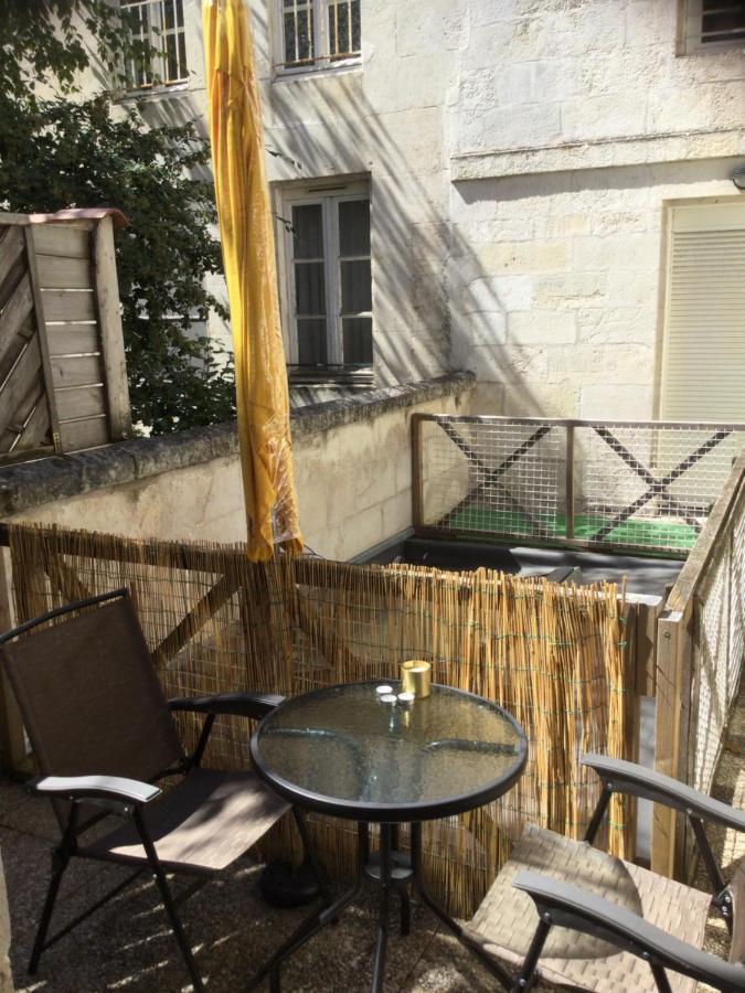 Terrasse Vieux Port-centre Historique * La Rochelle (Charente-Maritime)