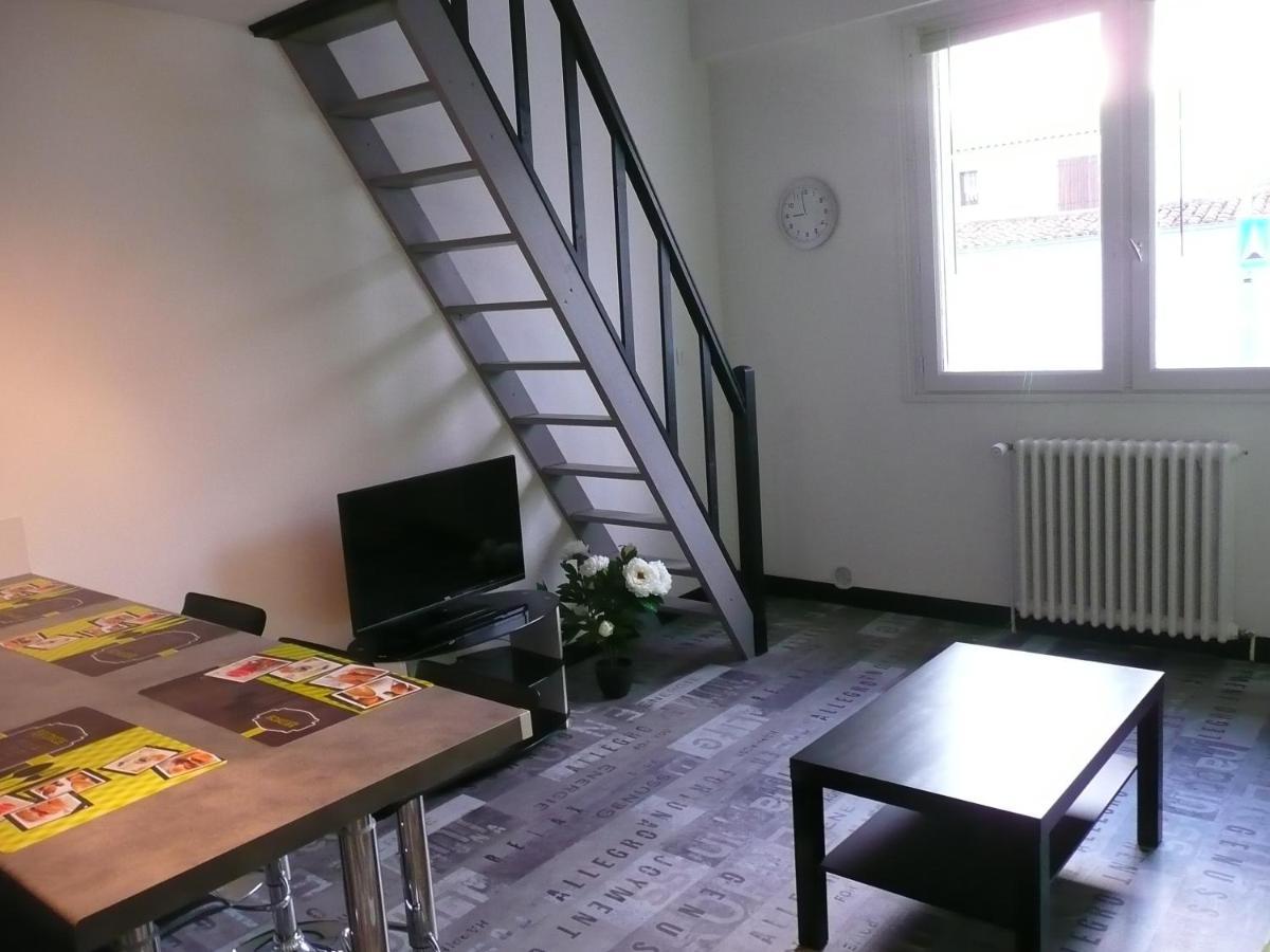 Appartement En Duplex Au Calme Sur La Rochelle Apartment