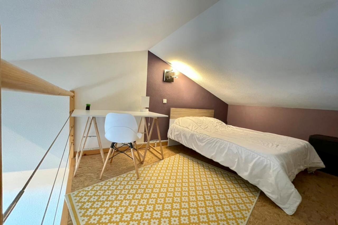 Lovely With Balcony Near The *