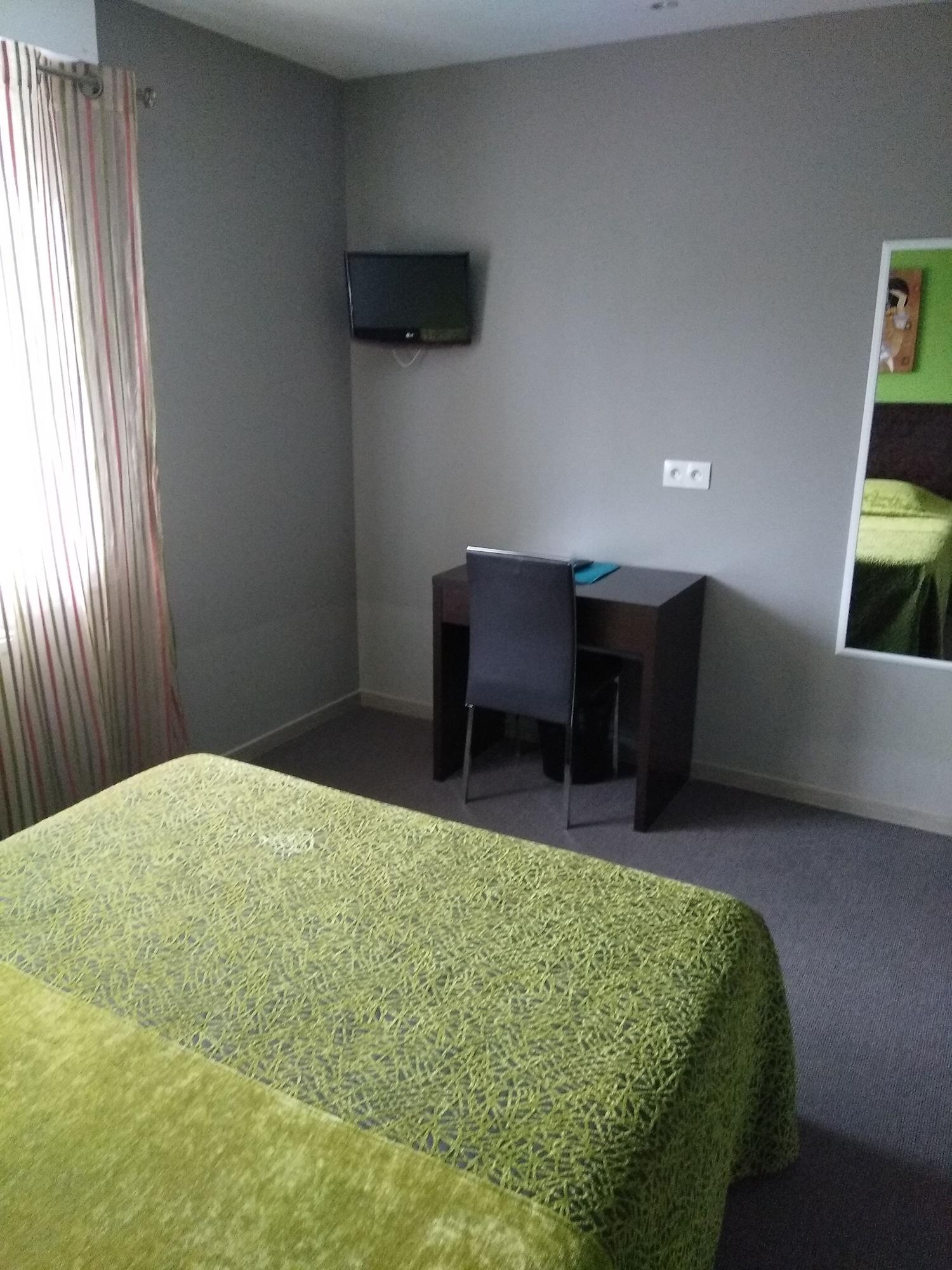 Savary Hotel