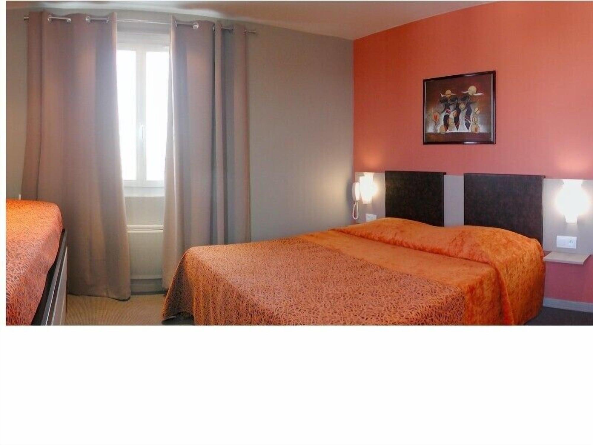 Hotel Savary La Rochelle (Charente-Maritime)