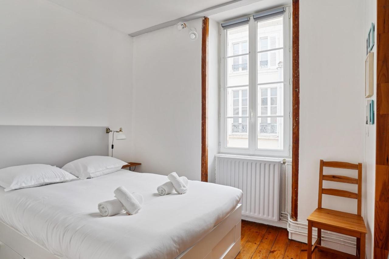Large And Charming Studio In The Heart Of La Rochelle - Welkeys * La Rochelle (Charente-Maritime)