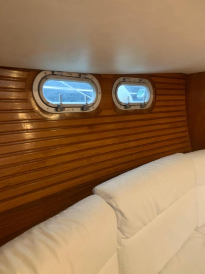 Nuit Sur Un Bateau La Rochelle (Charente-Maritime)