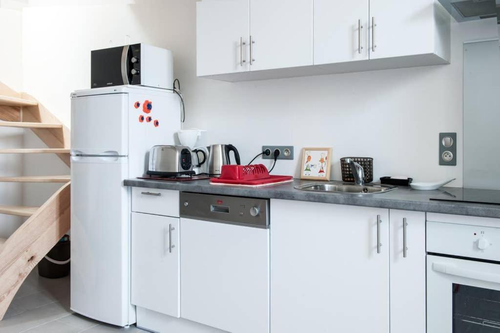 Les Beaux Rivages: Spacious Studio Near Station And Port La Rochelle (Charente-Maritime)