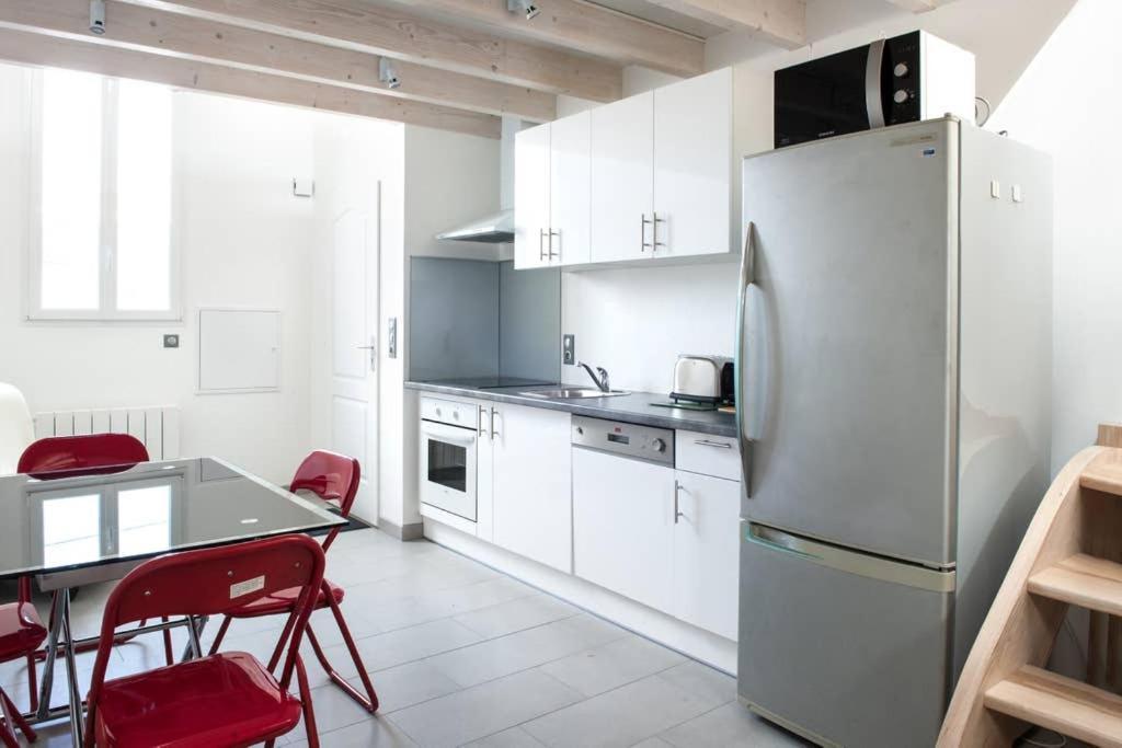 Les Beaux Rivages: Spacious Studio Near Station And Port Apartment La Rochelle (Charente-Maritime)
