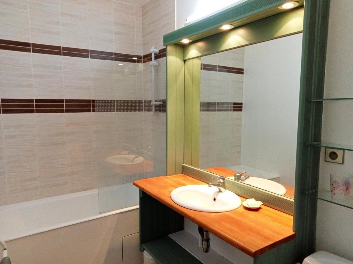 Apartment La Rochelle: Bel App. 4 Pers Avec Balcon Vue Mer, Parking, Proche - Fr-1-551-50 La Rochelle (Charente-Maritime)