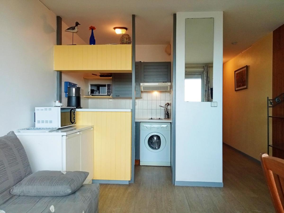 Apartment La Rochelle: Bel App. 4 Pers Avec Balcon Vue Mer, Parking, Proche - Fr-1-551-50 *