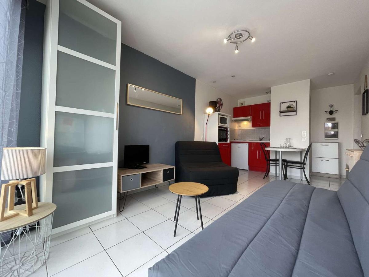 Avec Terrasse Et Parking, Proche - La Rochelle - Fr-1-246-607 Apartment La Rochelle (Charente-Maritime)