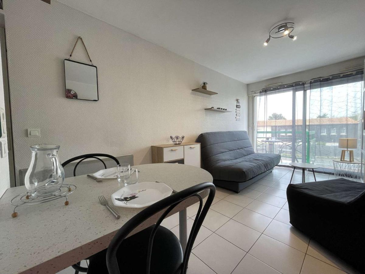 Avec Terrasse Et Parking, Proche - La Rochelle - Fr-1-246-607 * La Rochelle (Charente-Maritime)