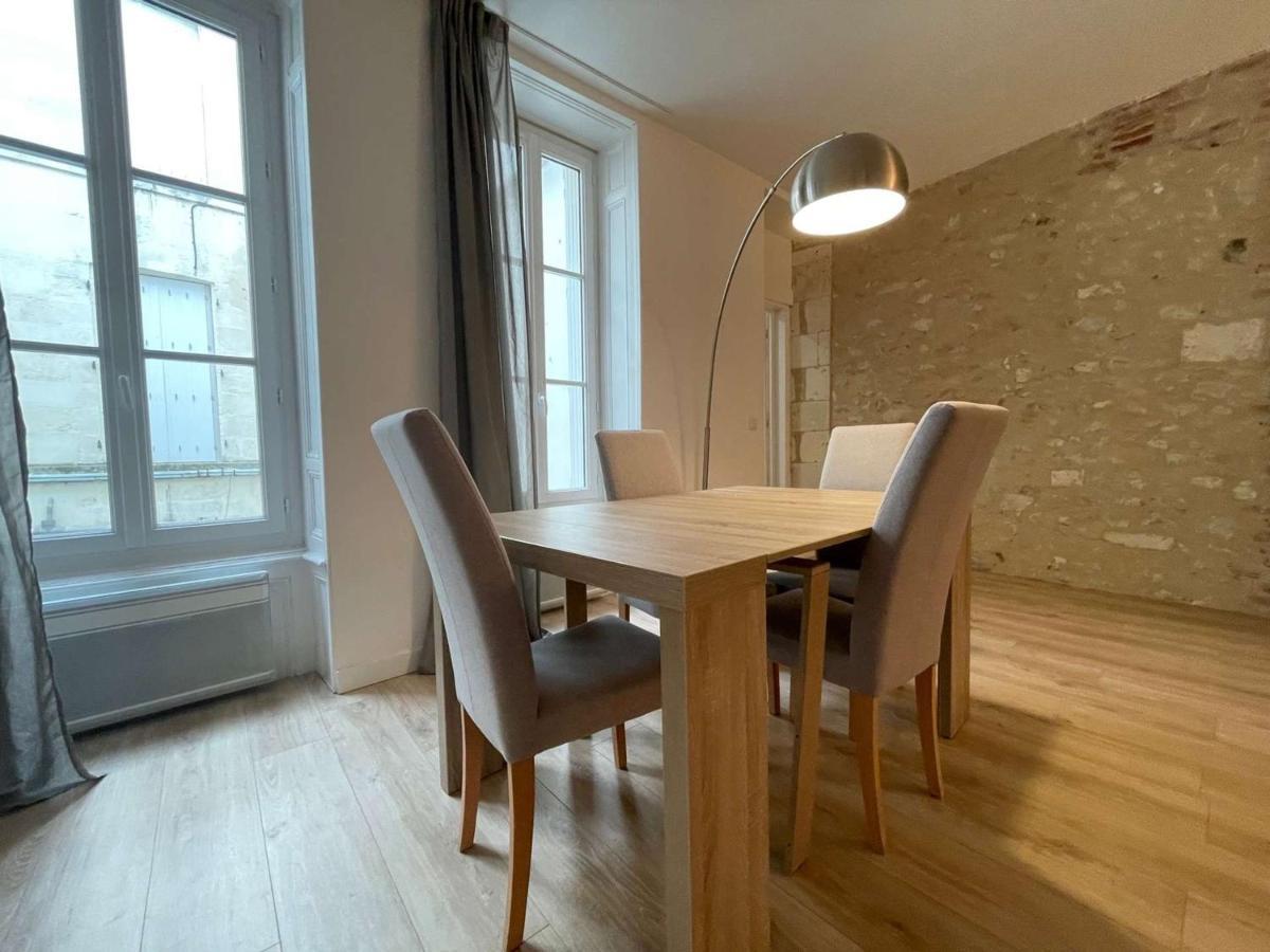 Appartement La Rochelle, 2 Pièces, 4 Personnes - Fr-1-246-49 *
