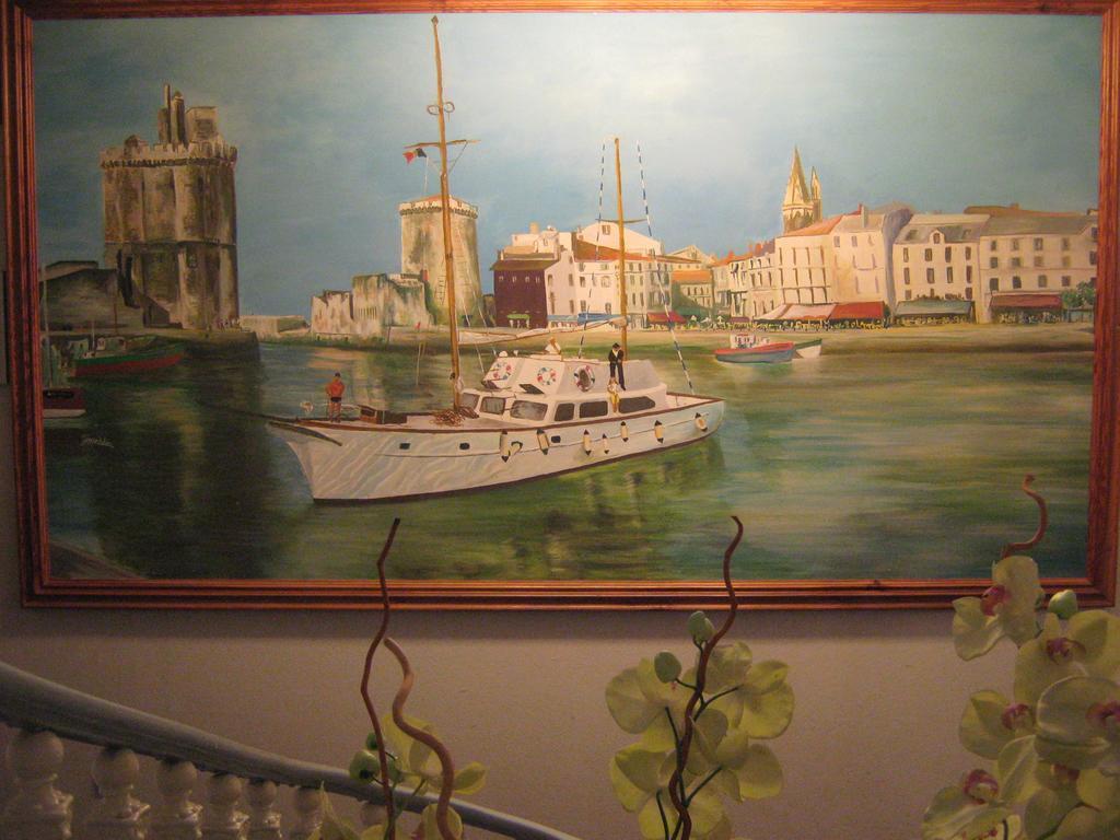 De L'ocean Hotel 2*
