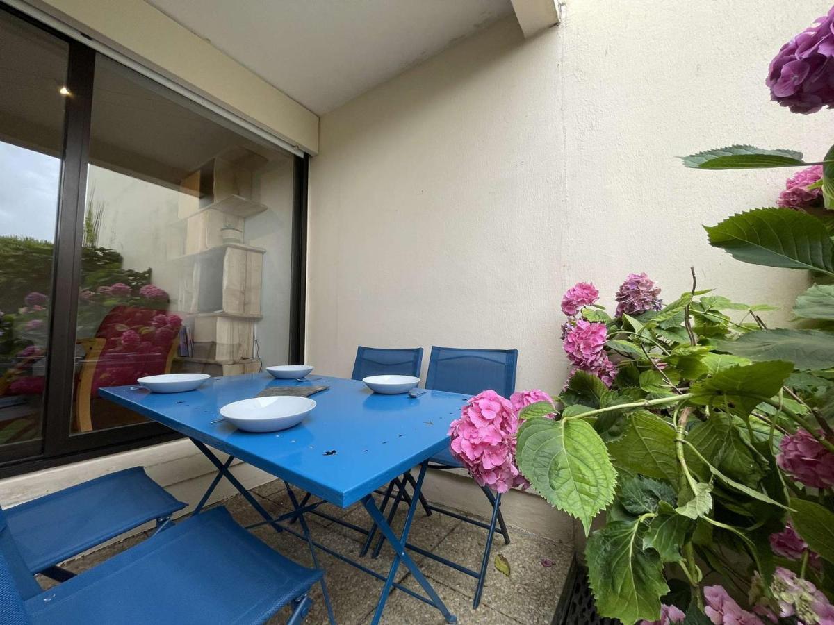 Cosy Avec Terrasse, Piscine Et Proche A La Rochelle - Fr-1-246-627 Apartment *
