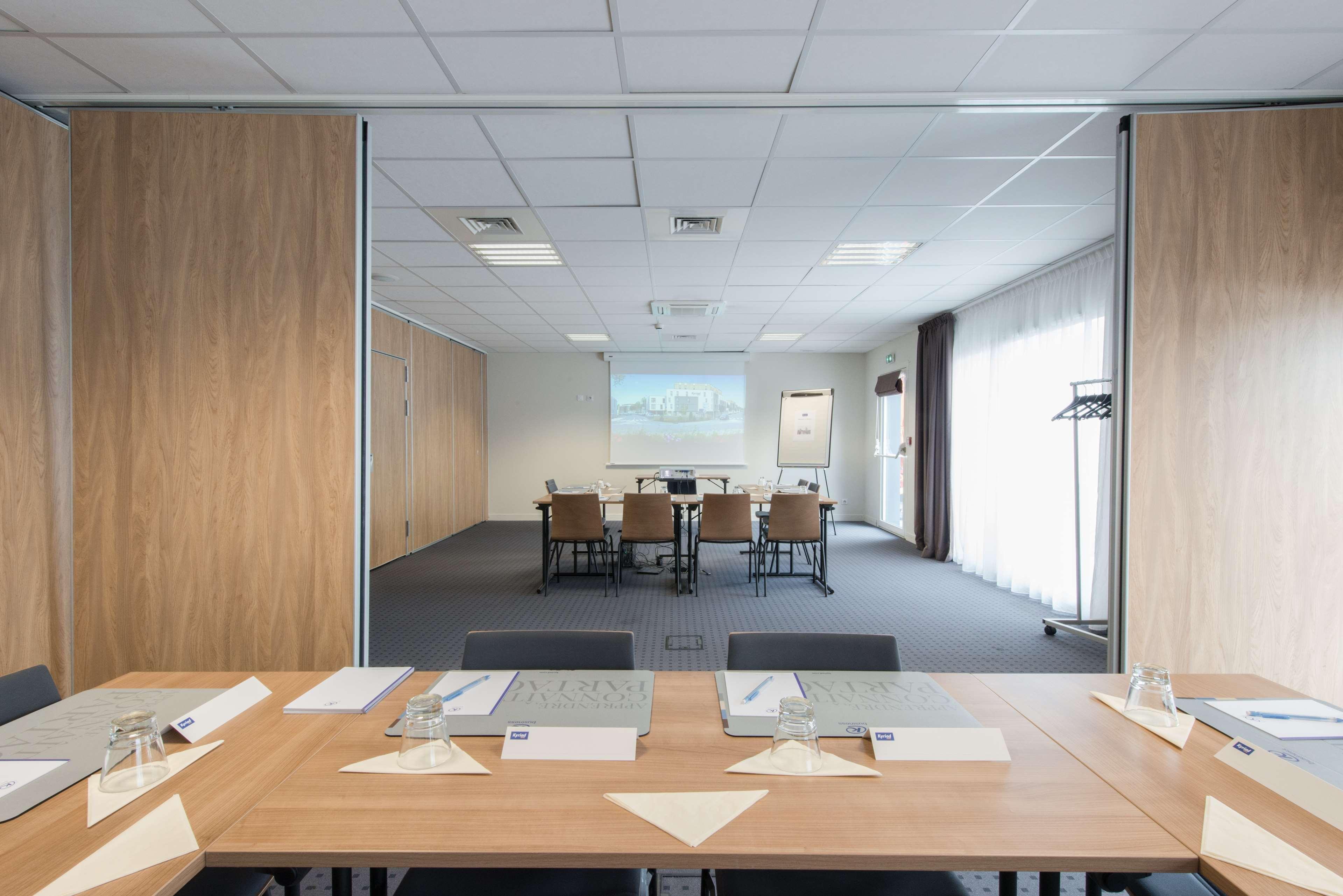Kyriad La Rochelle Centre - Les Minimes 3*