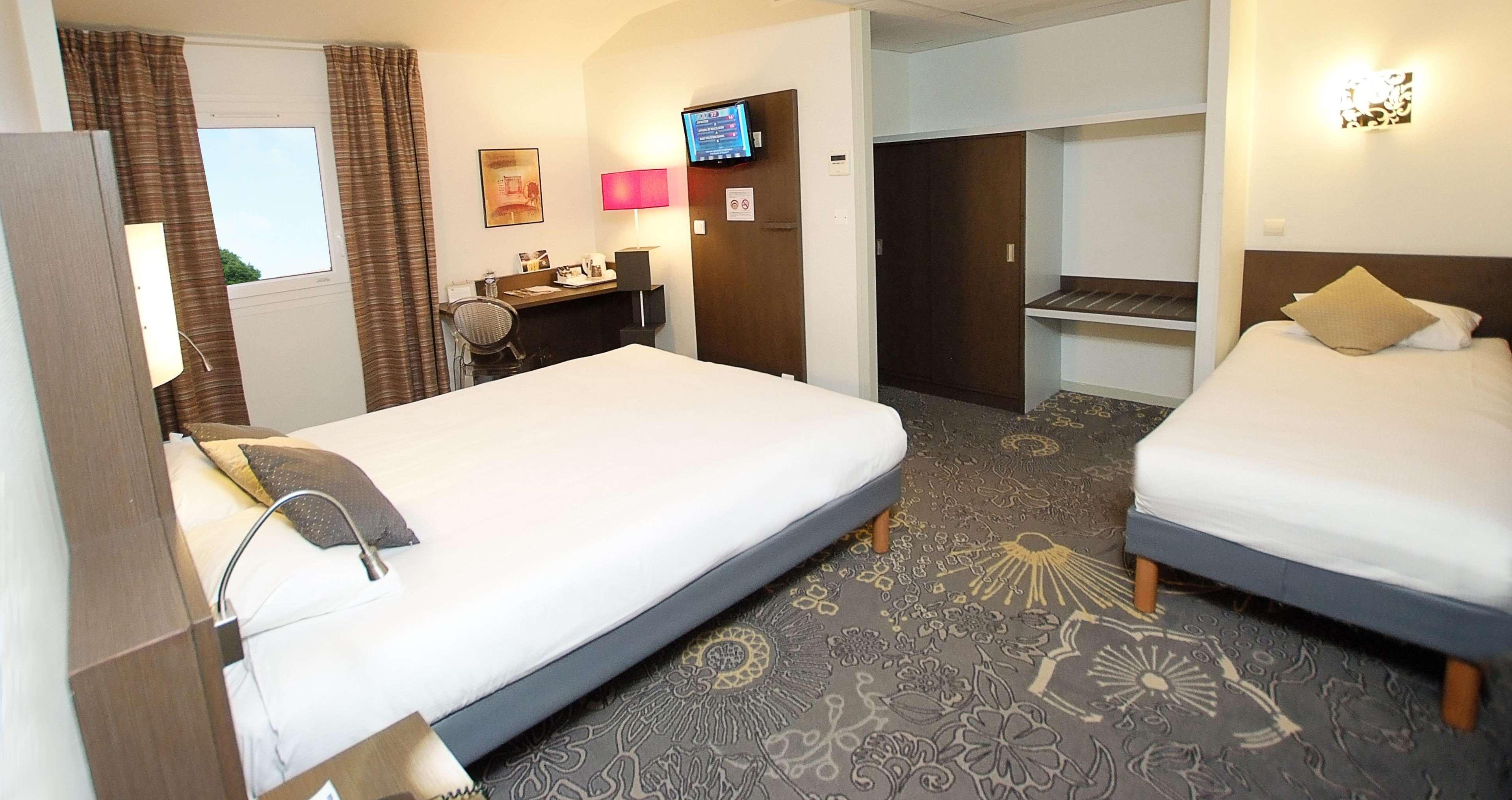 Hotel Kyriad La Rochelle Centre 3*