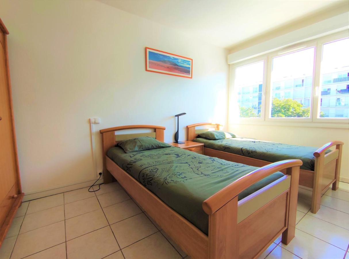 6 Appartements Et 4 Adresses A Mi-Chemin Entre Le Vieux Port Et L Ile De Re