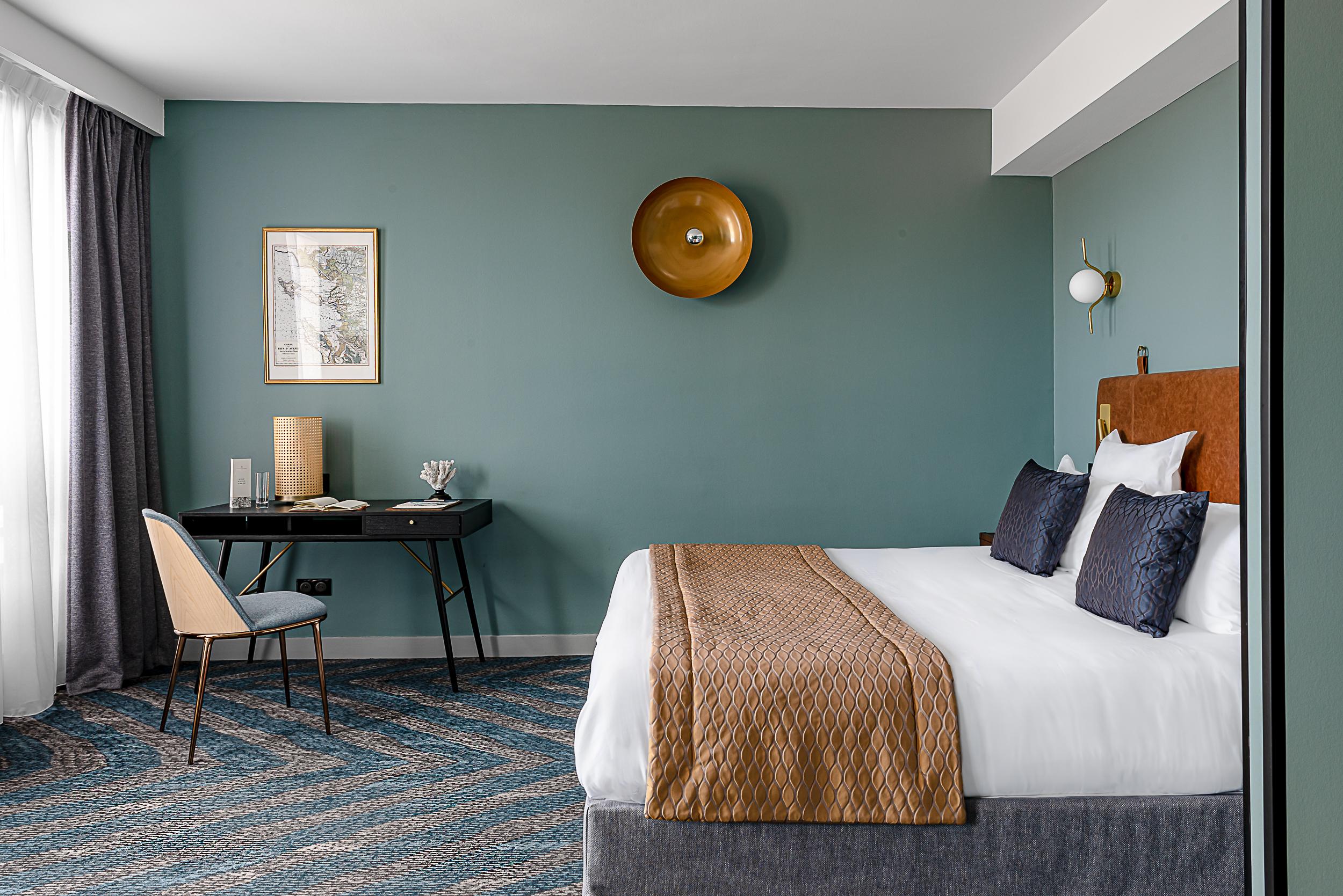 Maison Des Ambassadeurs Hotel 5*
