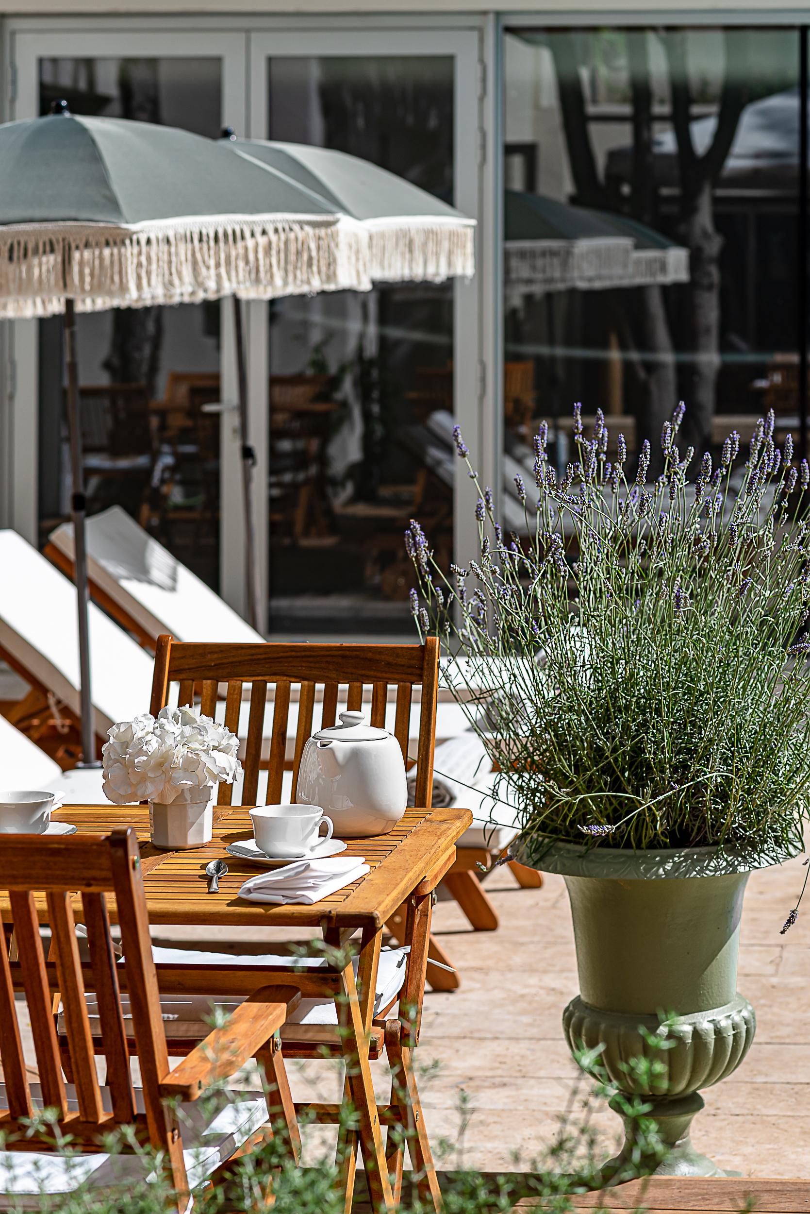 Maison Des Ambassadeurs Hotel 5*