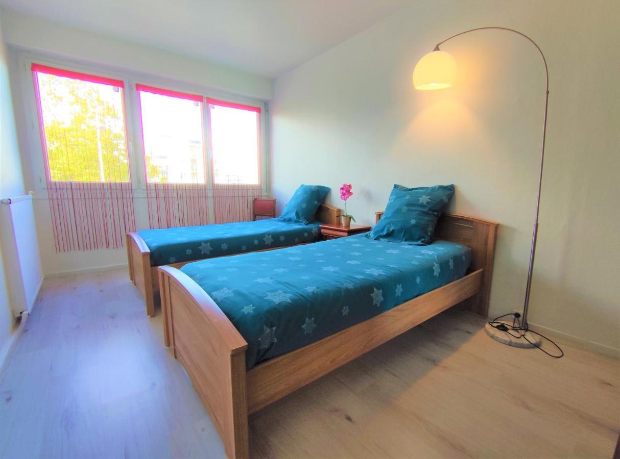 6 Appartements Et 4 Adresses A Mi-Chemin Entre Le Vieux Port Et L Ile De Re Apartment La Rochelle (Charente-Maritime)