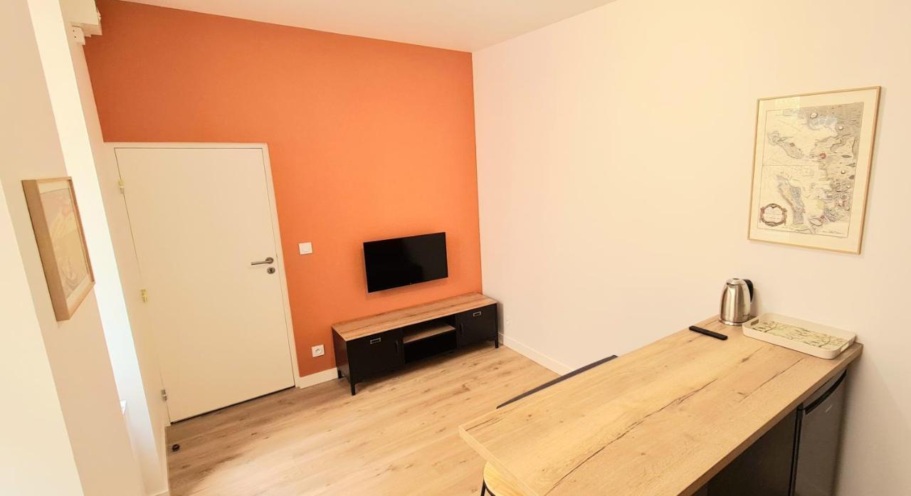 Coeur De La Rochelle Avec Terrasse Apartment *