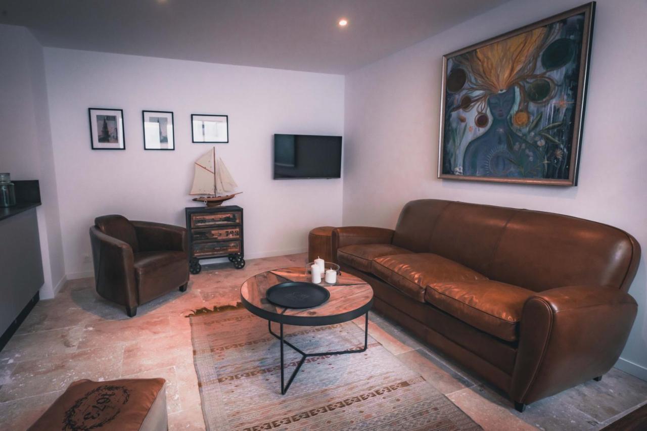 Avec Cour Privee Centre Classe 4 Etoiles Remparts 1 Apartment *