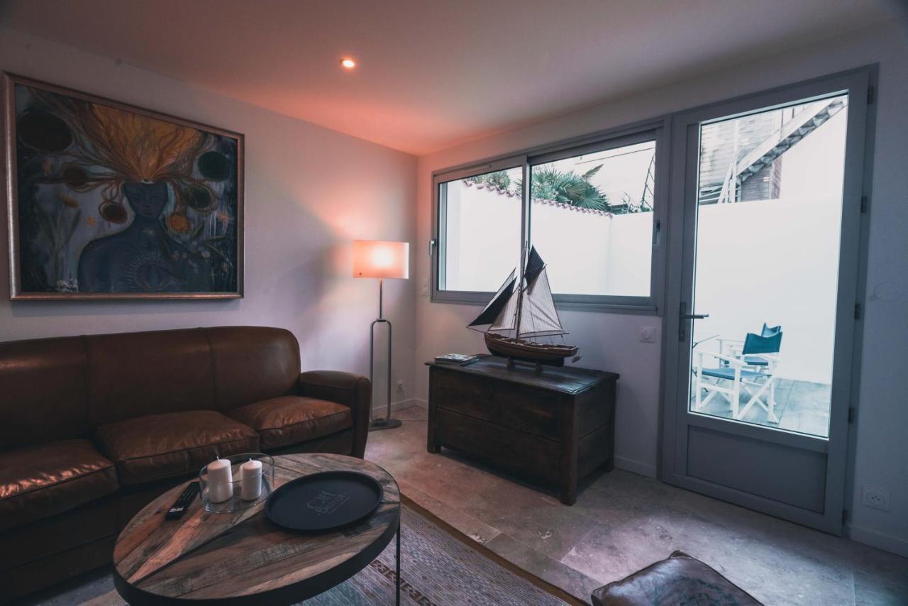 Avec Cour Privee Centre Classe 4 Etoiles Remparts 1 Apartment *