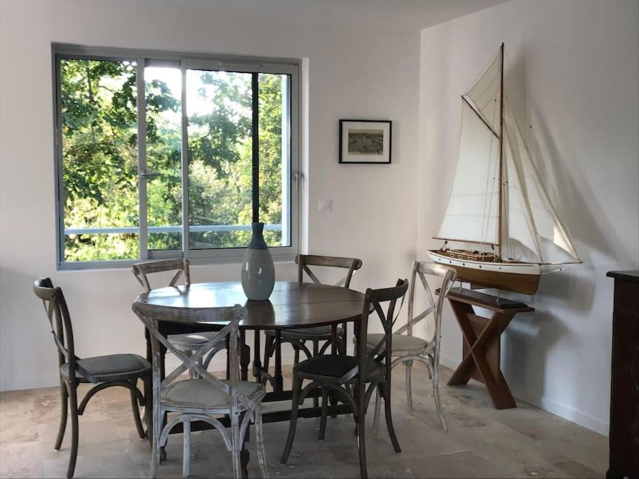 Vue Superbe Sur Tour De La Lanterne T2 Avec Terrasse Remparts 2 Apartment