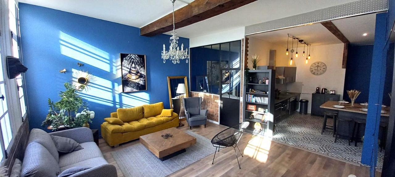 La Rochelaise : Calme & Somptueux Dans L'hyper Centre. Apartment *