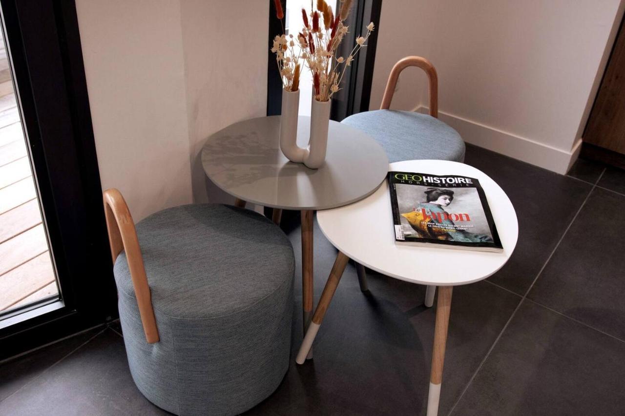 Nc30 , Privatives Deluxe Couette-café