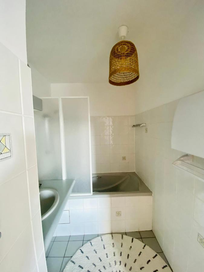 Saint Claude - Centre Port Apartment *