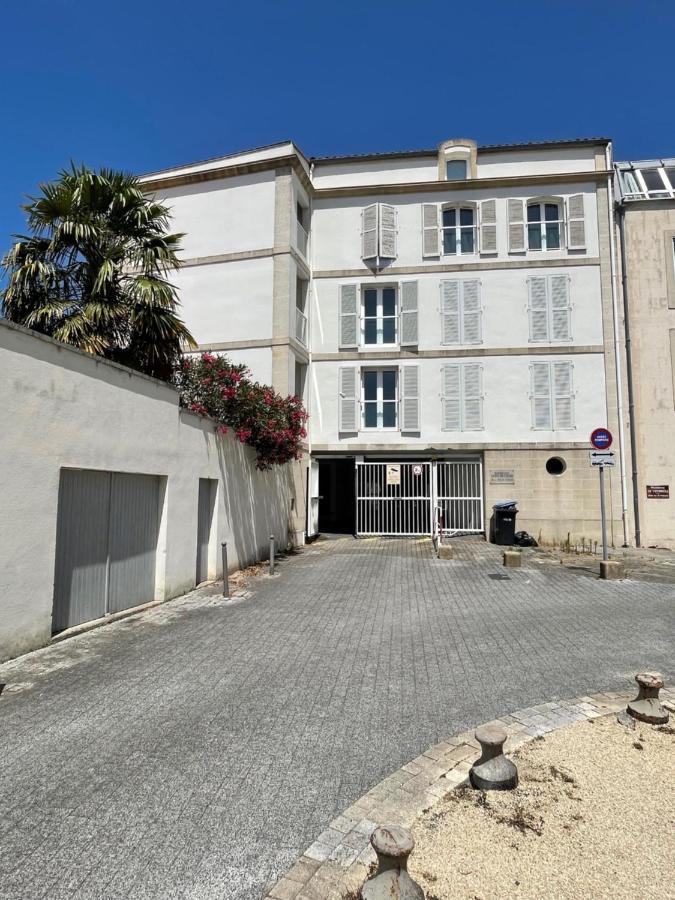 2 Pièces Avec Parking En Coeur De - Lumineux Et Calme
