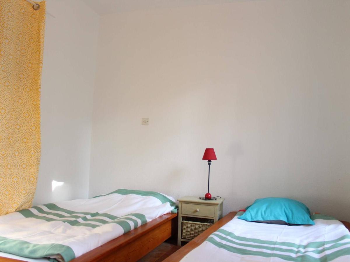 Colore 3 Pieces, 6 Couchages, Centre La Rochelle - Fr-1-246-546 Apartment