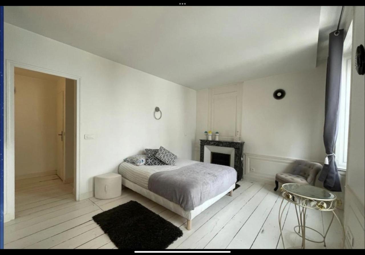Plein Centre De La Rochelle Apartment *