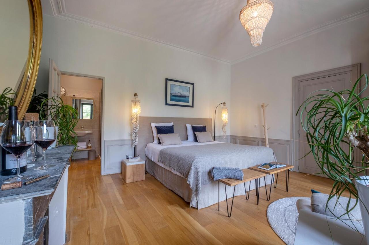Bed & Breakfast Escale Rochelaise B&b, Bain Nordique Et Sauna Tonneau