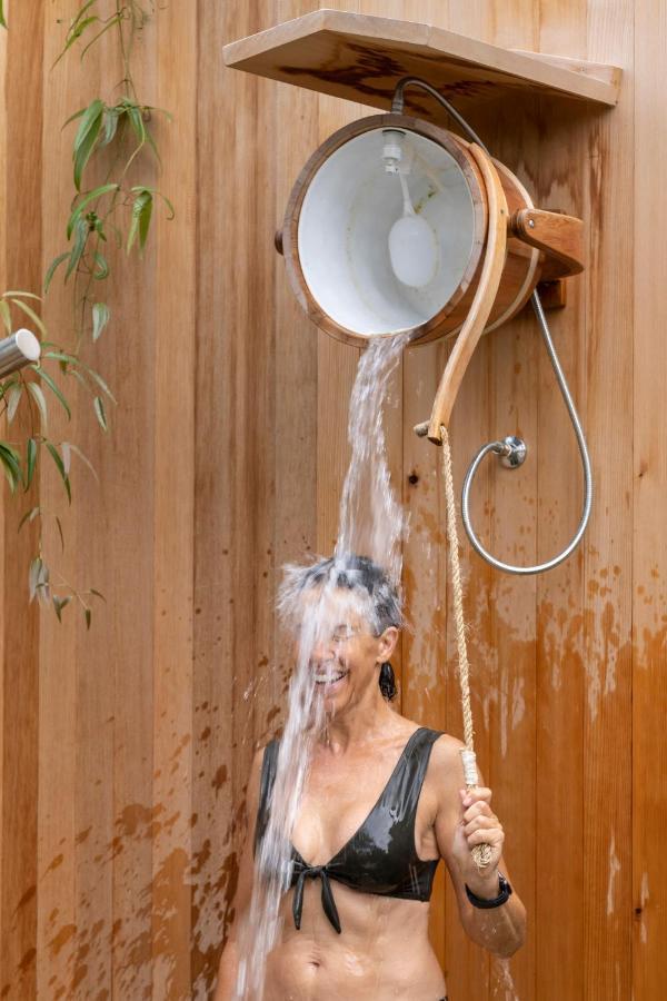 Bed & Breakfast Escale Rochelaise B&b, Bain Nordique Et Sauna Tonneau *