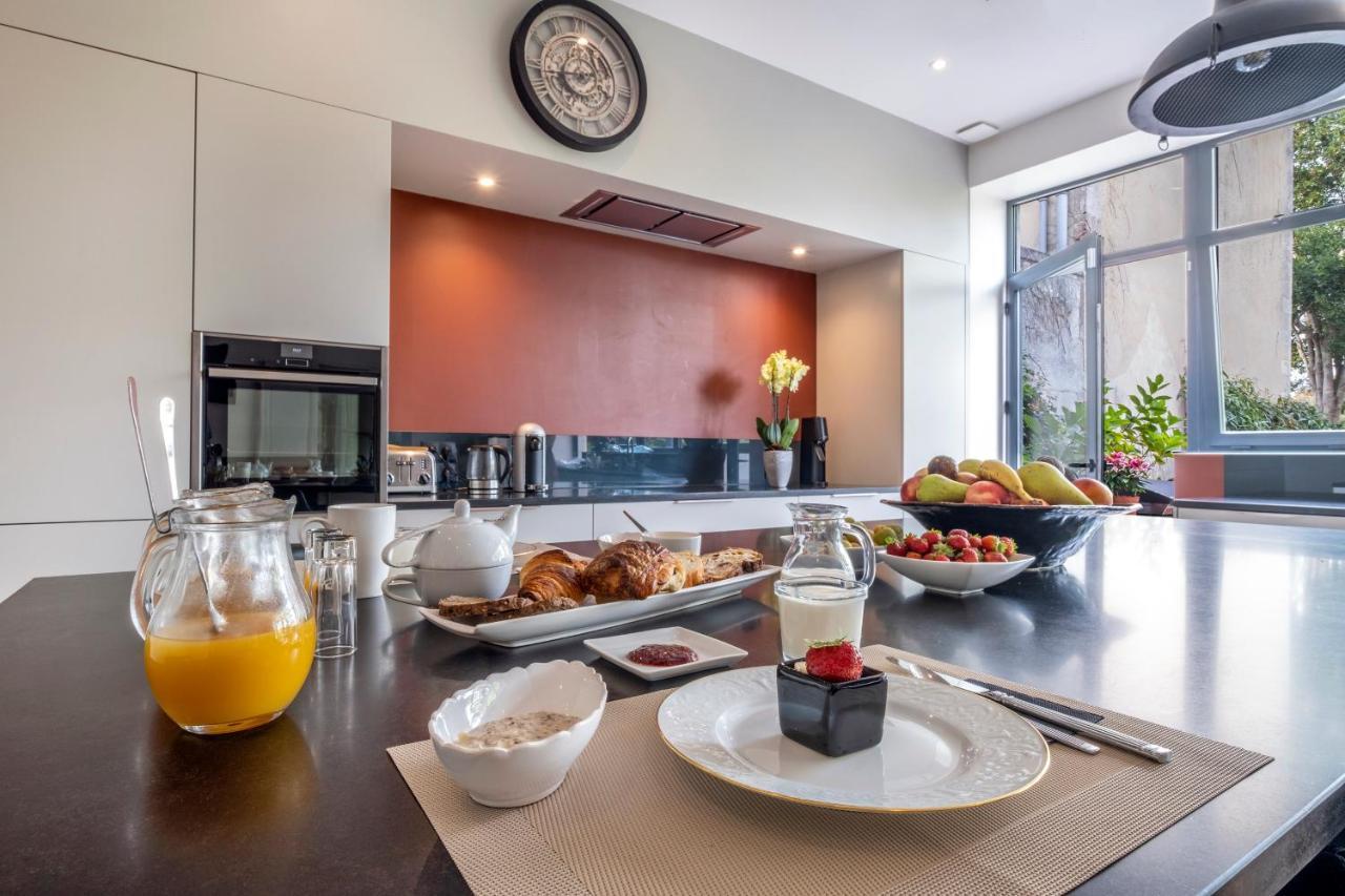 Escale Rochelaise B&b, Bain Nordique Et Sauna Tonneau Bed & Breakfast
