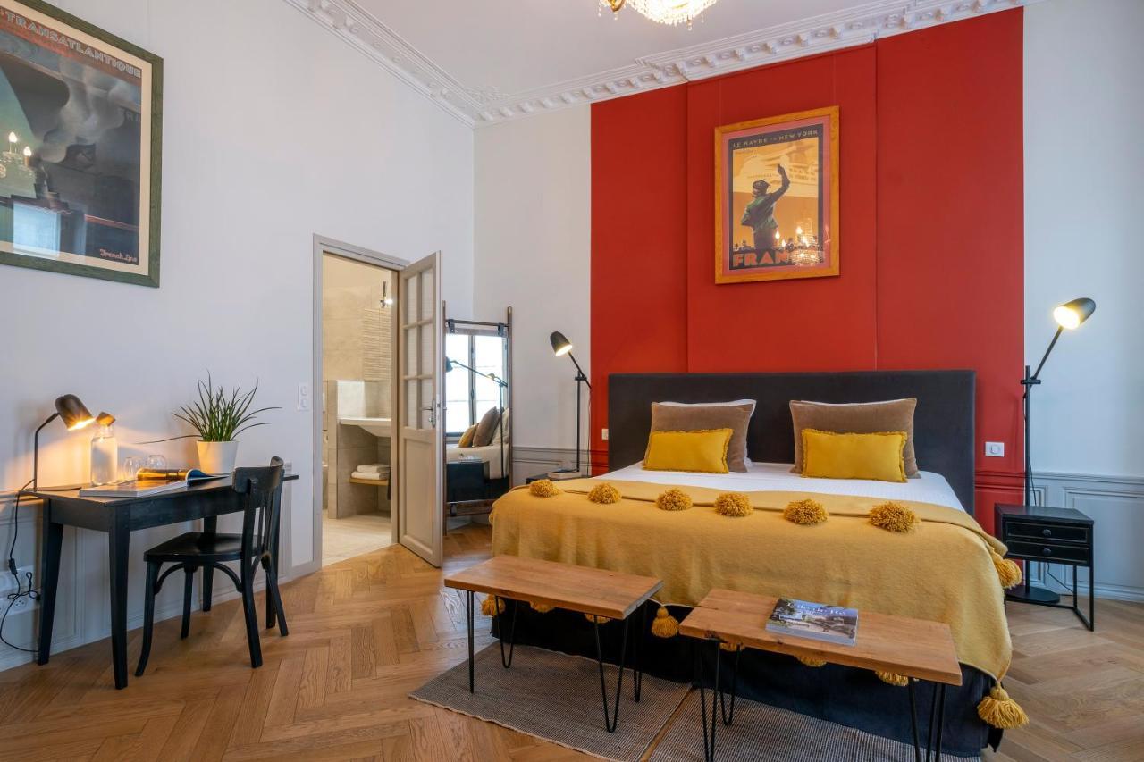 Bed & Breakfast Escale Rochelaise B&b, Bain Nordique Et Sauna Tonneau