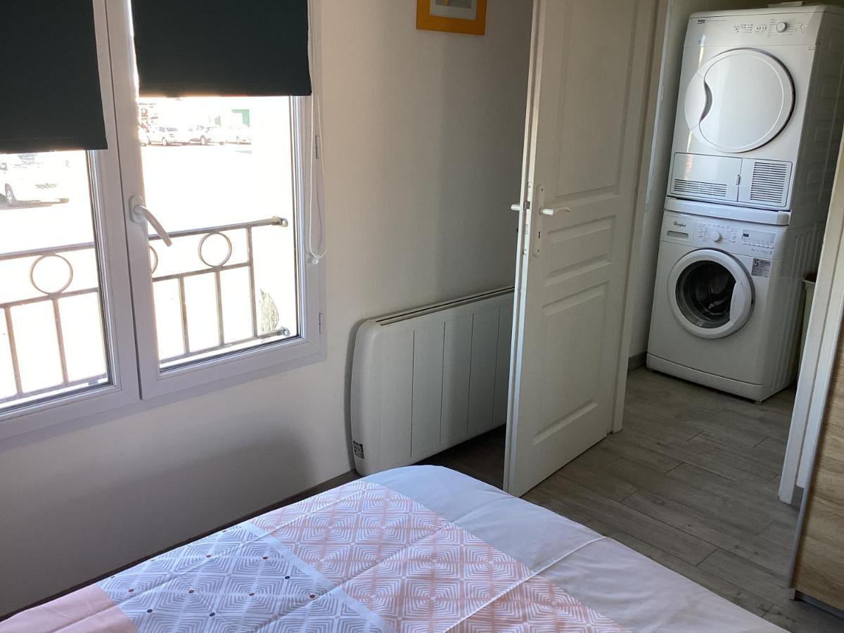 Chaleureux T2 30 M2 Et Sa Terrasse Bois 16 M2 * La Rochelle (Charente-Maritime)