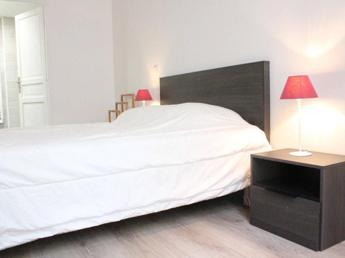 Appartement La Rochelle, 2 Pièces, 4 Personnes - Fr-1-246-49 *