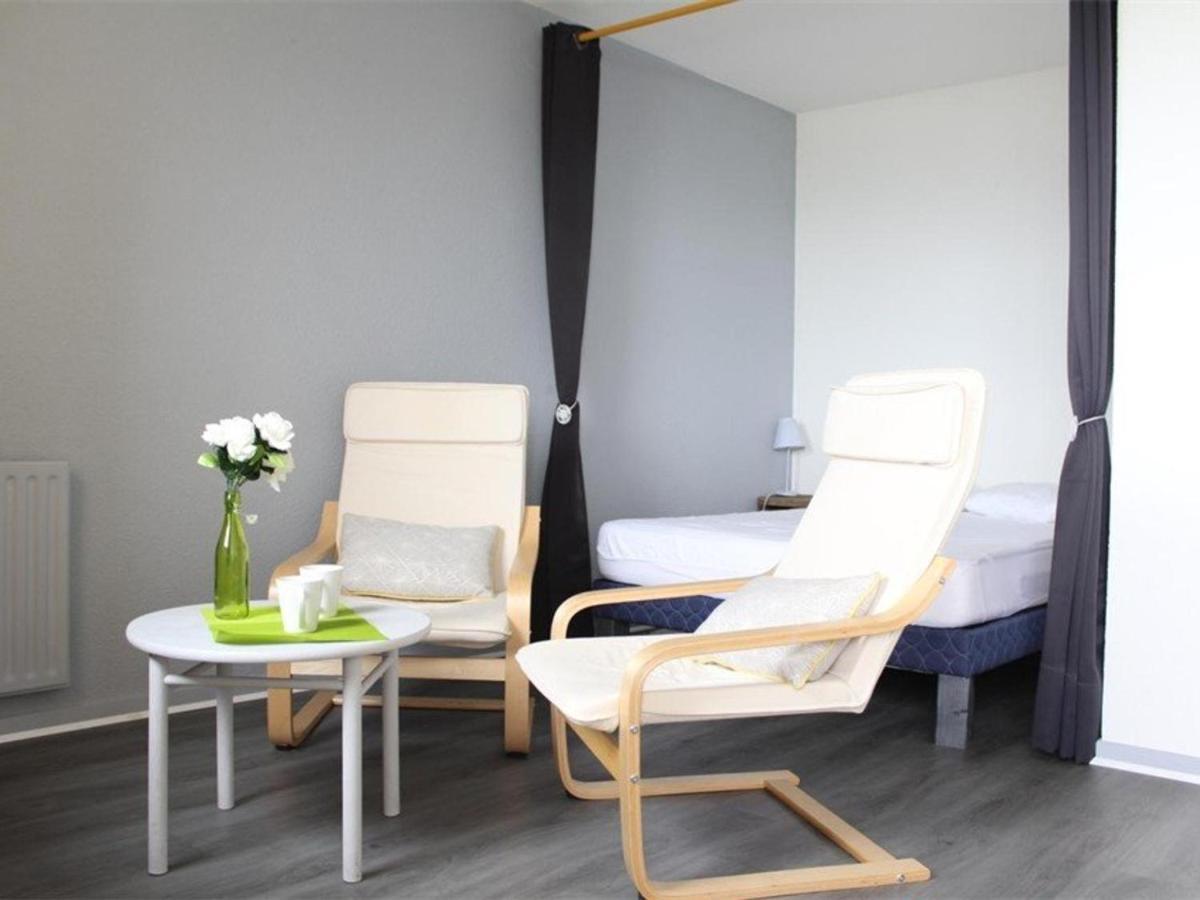 Studio La Rochelle, 1 Pièce, 2 Personnes - Fr-1-246-303 Appartement *