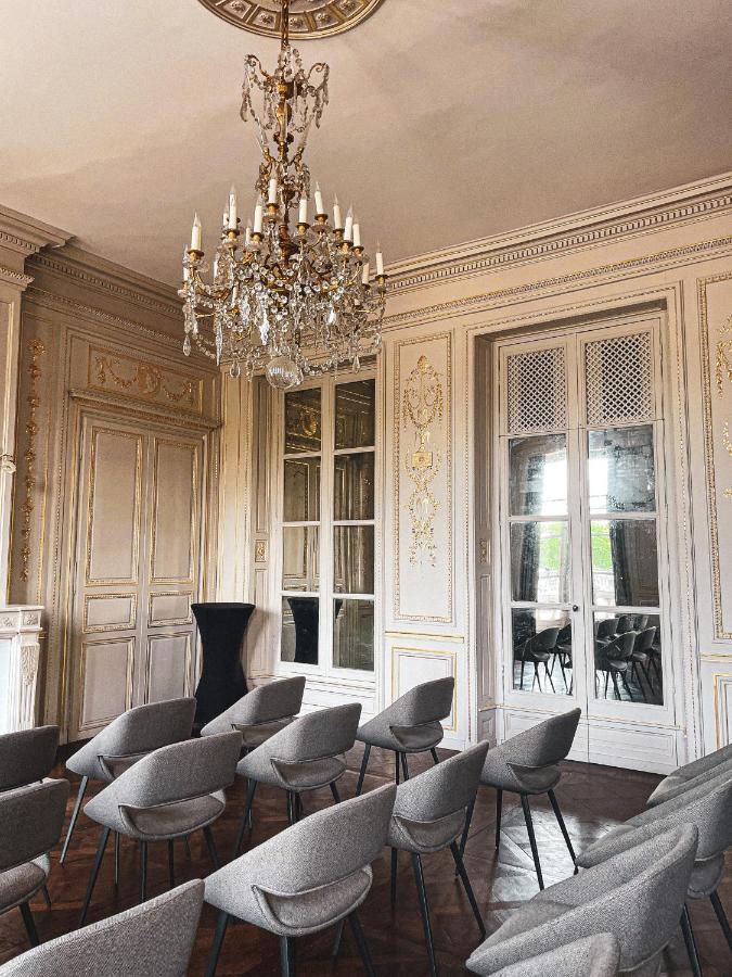 Maison Des Ambassadeurs Hotel