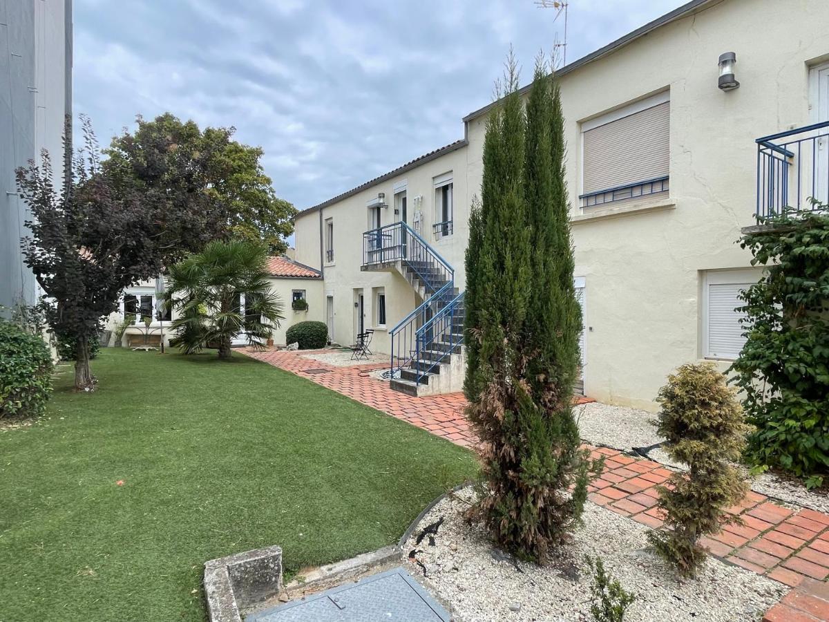 Le De Rompsay, Familial & Moderne
